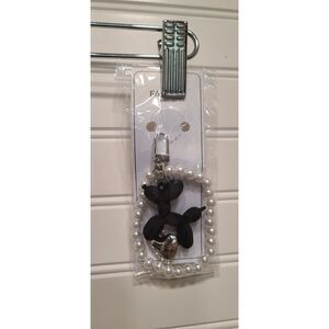 Black Balloon Dog Keychain w/ Silver Heart & Pearls | Cute Charm Accessory